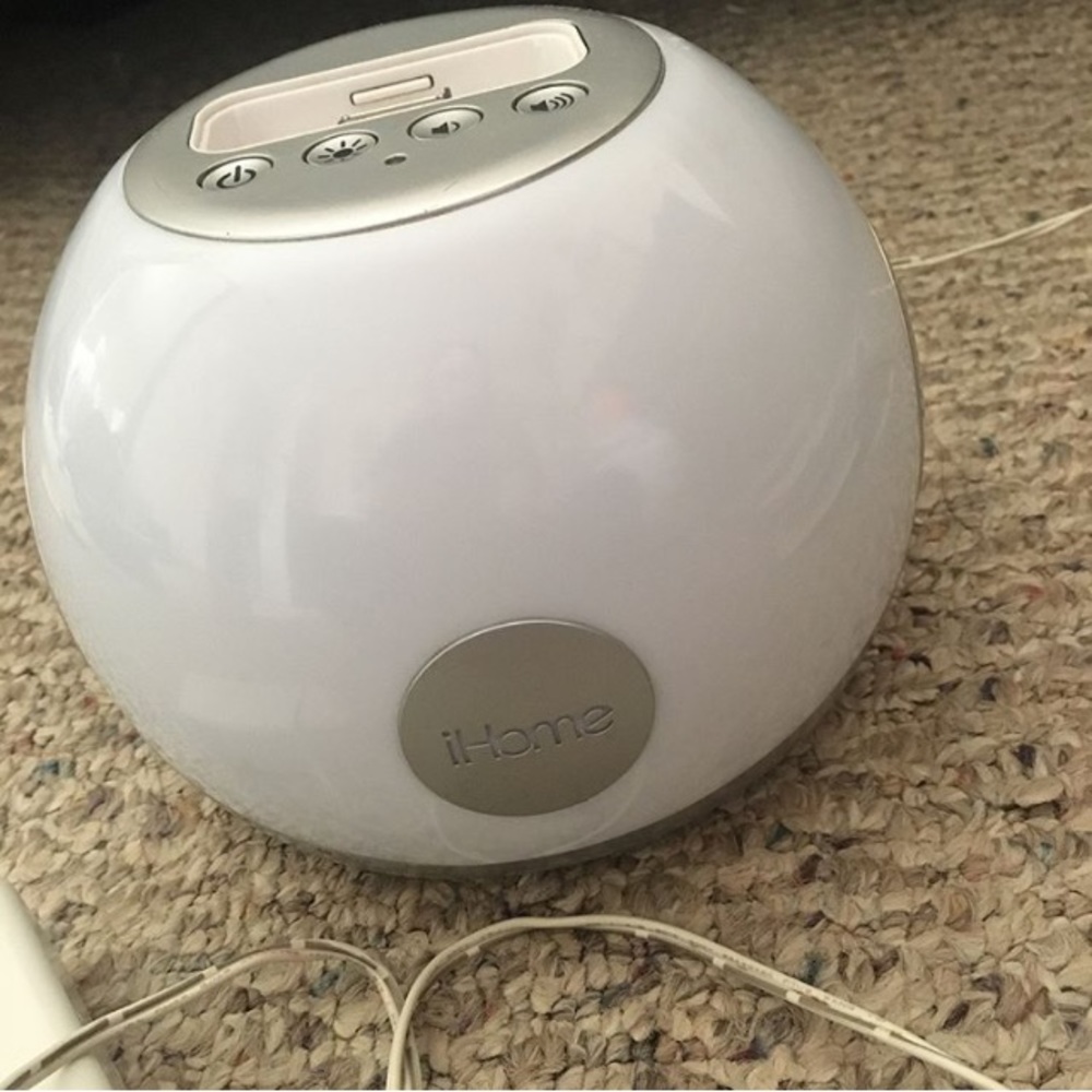 light up iHome